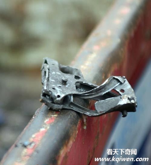 现场实拍揭秘销毁大量枪械的全过程(罕见组图)